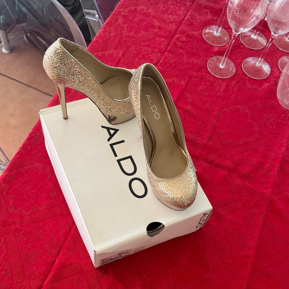 Aldo Sparkling Gold Heels